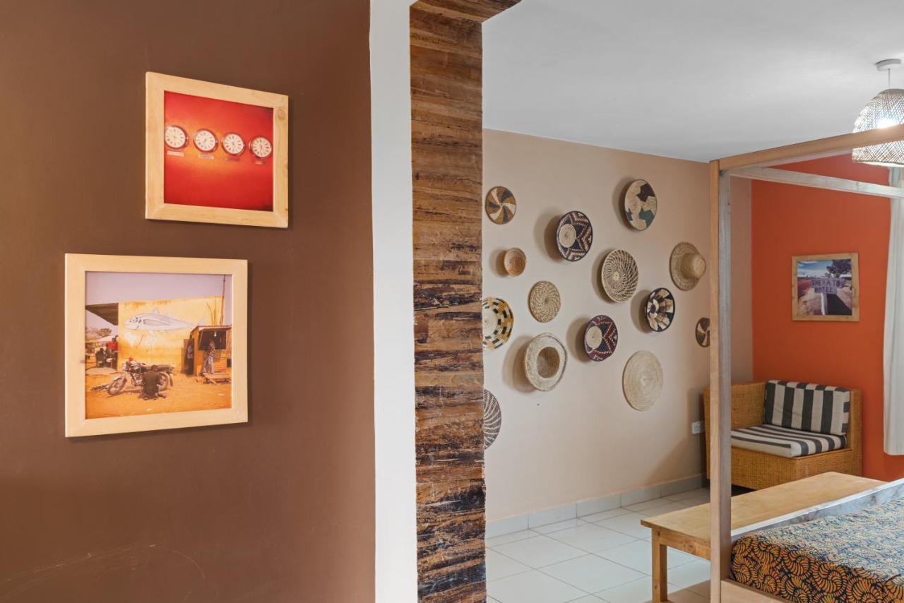 Bushpig Backpackers Pansiyon Kampala Dış mekan fotoğraf